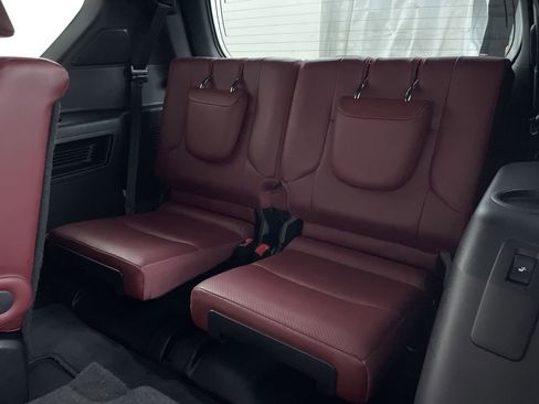 Used 2022 Lexus GX 460 Luxury w/ Sport Design Package image 23