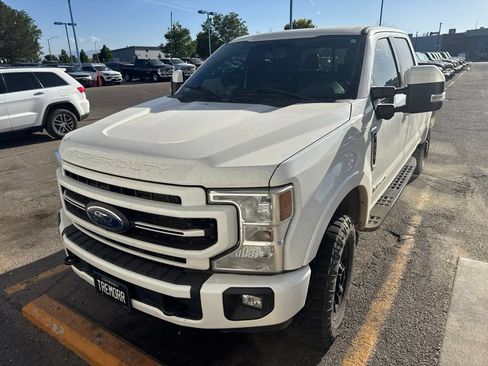 Used 2022 Ford F350 Lariat w/ Tremor Off-Road Package AWD/4WD image 3