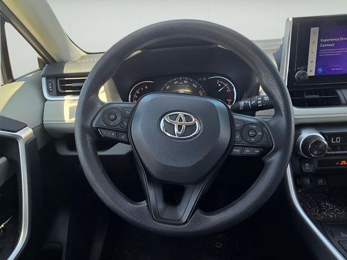 Used 2024 Toyota RAV4 XLE AWD/4WD image 25