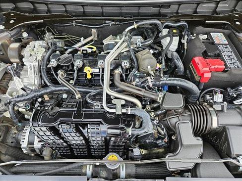 Used 2024 Nissan Altima 2.5 SV w/ SV Premium Package FWD image 27