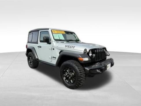 Used 2022 Jeep Wrangler Sport image 18