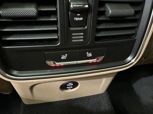 New 2025 Porsche Macan image 35