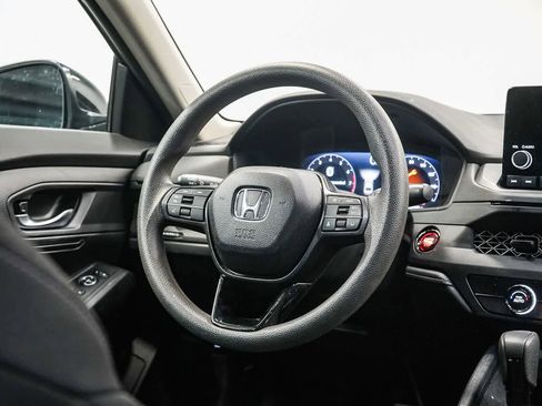 Used 2023 Honda Accord LX image 15