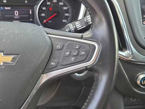 Used 2022 Chevrolet Equinox LT AWD/4WD image 23