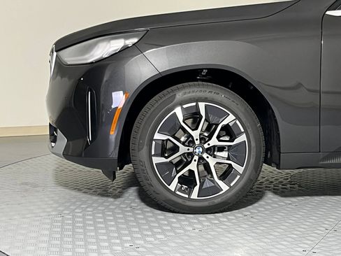 Used 2026 BMW X3 xDrive30 w/ Premium Package image 11