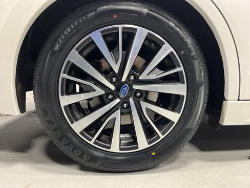 Used 2019 Subaru Legacy 2.5i Premium AWD/4WD image 37