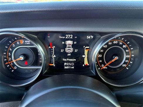 Certified 2021 Jeep Wrangler Willys image 26