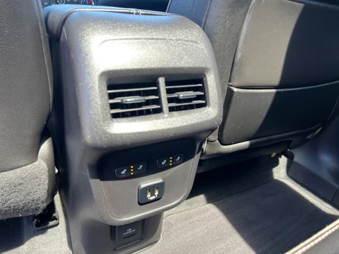 Used 2018 GMC Terrain Denali w/ Advanced Safety Package AWD/4WD image 21