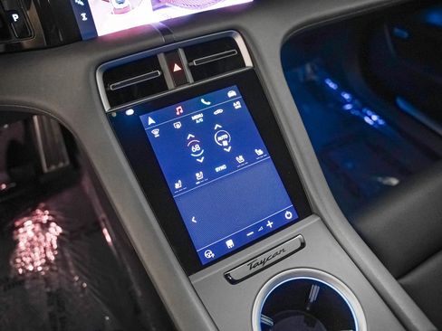 Used 2025 Porsche Taycan 4S image 19