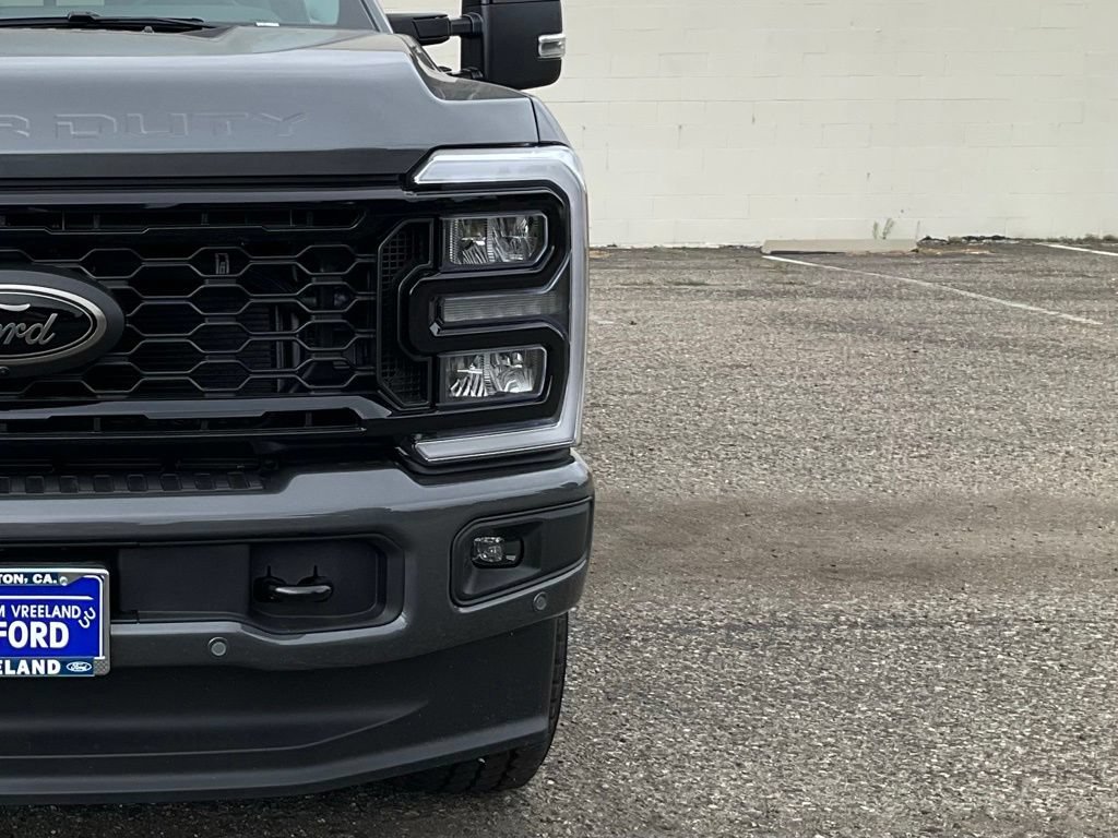 New 2026 Ford F250 Lariat w/ Black Appearance Package AWD/4WD image 65