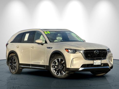 Used 2024 MAZDA CX-90 Plug-In Hybrid w/ Premium Plus image 2