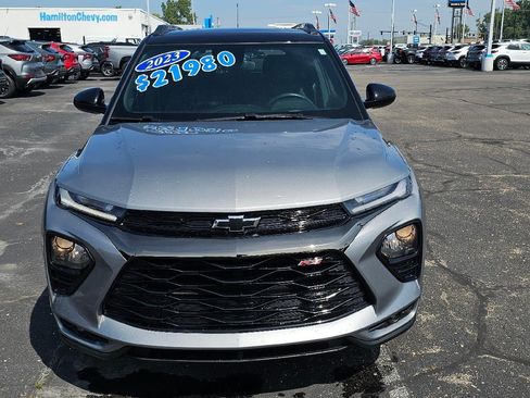 Used 2023 Chevrolet TrailBlazer RS AWD/4WD image 2