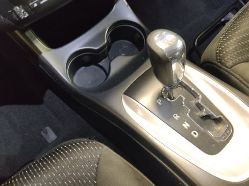 Used 2019 Dodge Journey SE FWD image 26