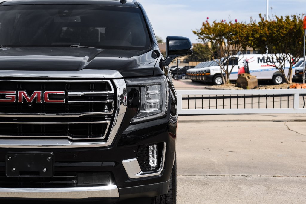 Used 2021 GMC Yukon SLT w/ SLT Premium Package RWD image 53