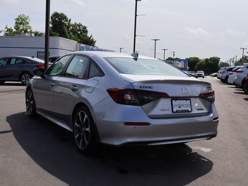 Certified 2026 Honda Civic Sport Touring image 5