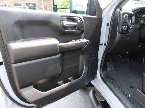 Used 2024 GMC Sierra 1500 Pro w/ Graphite Edition AWD/4WD image 14