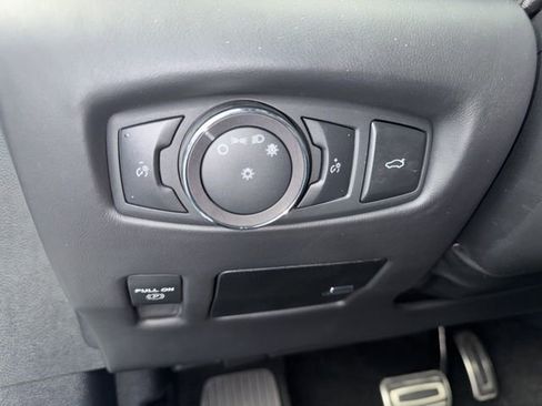 Used 2020 Lincoln Continental Black Label w/ Rear Seat Amenities Package image 29