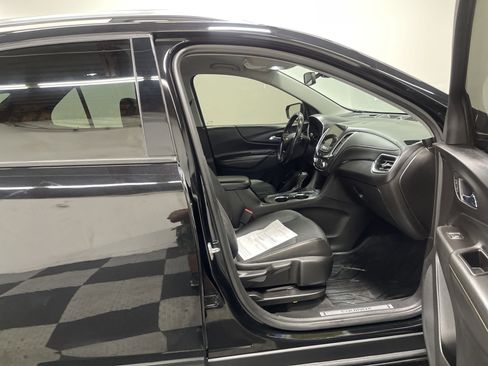 Used 2021 Chevrolet Equinox Premier w/ Redline Edition image 26