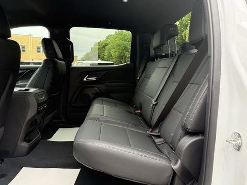 New 2025 Chevrolet Silverado EV LT image 14