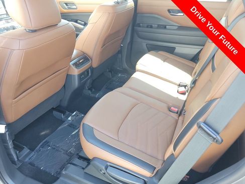 Used 2024 Nissan Pathfinder Platinum w/ Cargo Package FWD image 26