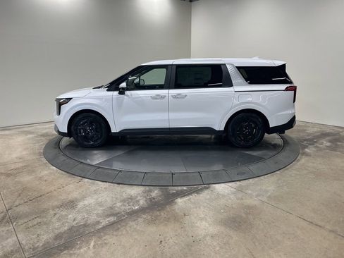 New 2026 Kia Carnival image 8