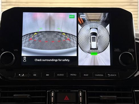 Used 2023 Nissan Pathfinder Platinum w/ Cargo Package image 16