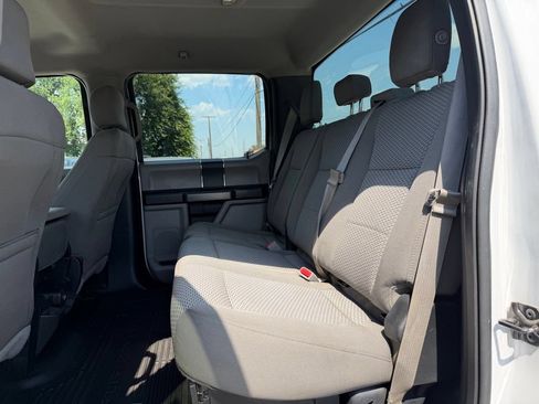 Used 2017 Ford F350 XLT w/ Camper Package AWD/4WD image 19