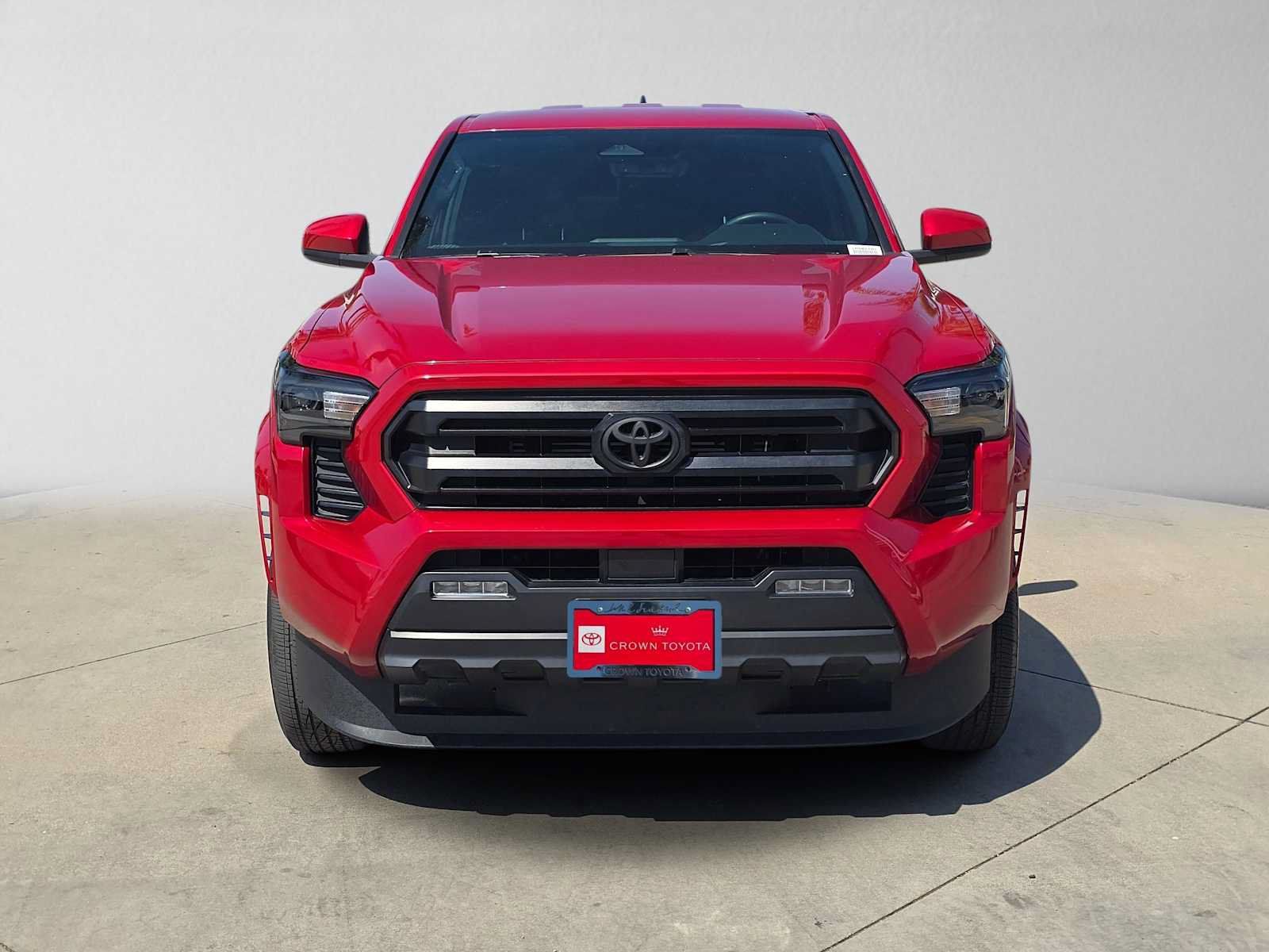 Certified 2024 Toyota Tacoma SR5 AWD/4WD image 8