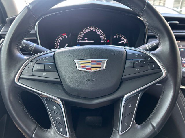 Used 2018 Cadillac XT5 Luxury w/ Driver Awareness Package FWD image 15
