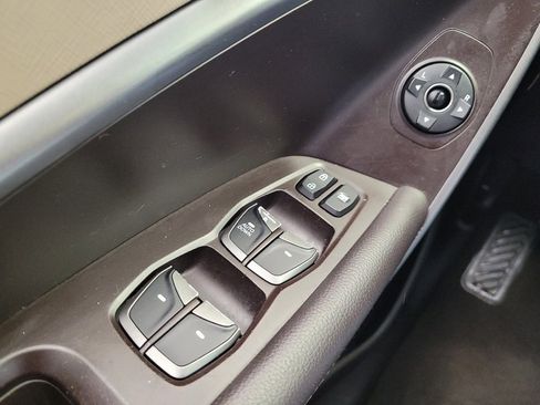 Used 2018 Hyundai Santa Fe Sport FWD image 27
