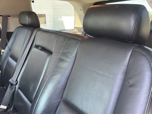 Used 2009 Cadillac Escalade AWD image 48