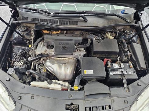 Used 2015 Toyota Camry XLE FWD image 15