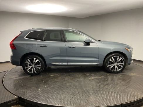 Used 2023 Volvo XC60 B5 Plus w/ Climate Package image 9