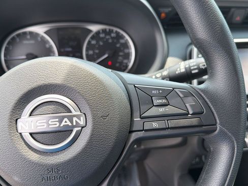 Used 2024 Nissan Kicks S FWD image 21