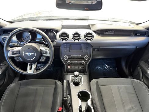 Used 2020 Ford Mustang GT RWD image 12