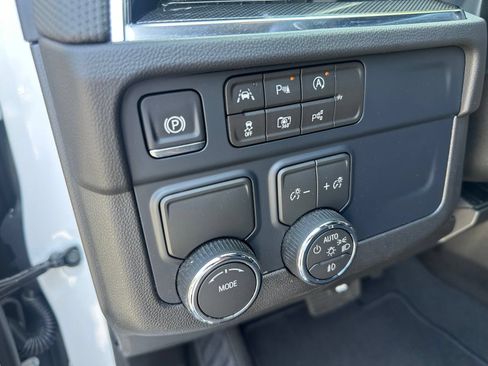 Used 2026 Chevrolet Tahoe RST RWD image 4
