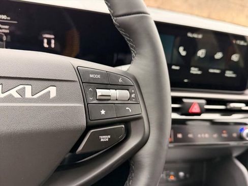 New 2026 Kia Sportage EX AWD/4WD image 19