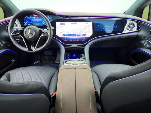 Certified 2023 Mercedes-Benz EQS 580 4MATIC Sedan image 24