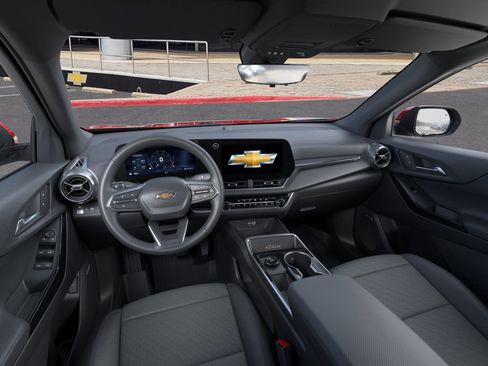 New 2026 Chevrolet Equinox LT w/ Convenience Package II image 15