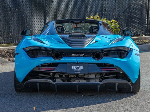 Used 2022 McLaren 720S Spider image 45