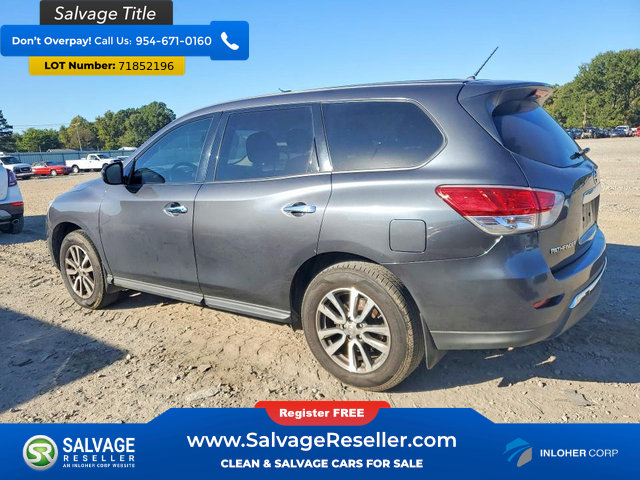 Used 2014 Nissan Pathfinder S AWD/4WD image 3