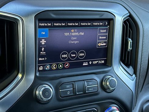 Used 2019 GMC Sierra 1500 SLT w/ SLT Premium Plus Package AWD/4WD image 19