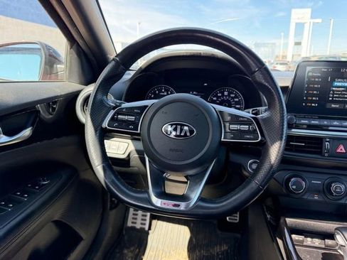 Used 2021 Kia Forte GT-Line w/ GT-Line Premium Package FWD image 9