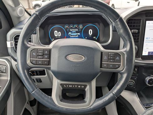 Used 2023 Ford F150 Limited image 18