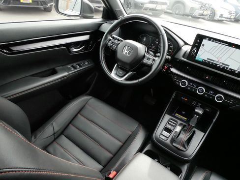 Used 2023 Honda CR-V Sport Touring image 9