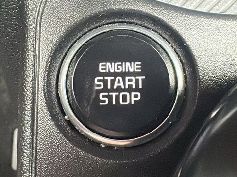 Used 2025 Kia K4 LXS FWD image 23
