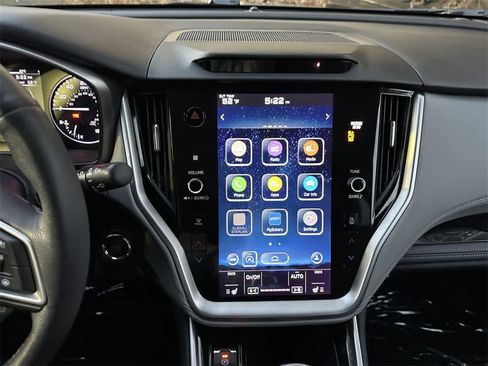 Used 2022 Subaru Outback Limited XT image 17