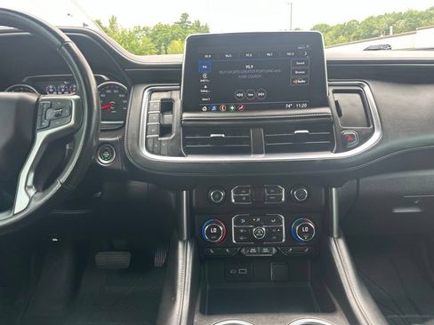 Used 2021 Chevrolet Tahoe Z71 w/ Z71 Off-Road Package AWD/4WD image 21