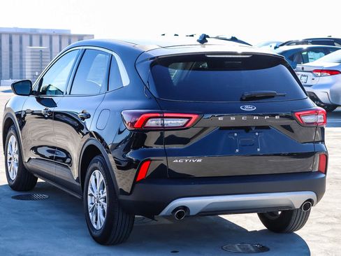Used 2024 Ford Escape Active image 6