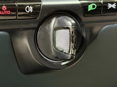 Certified 2020 Porsche 911 Carrera S image 32